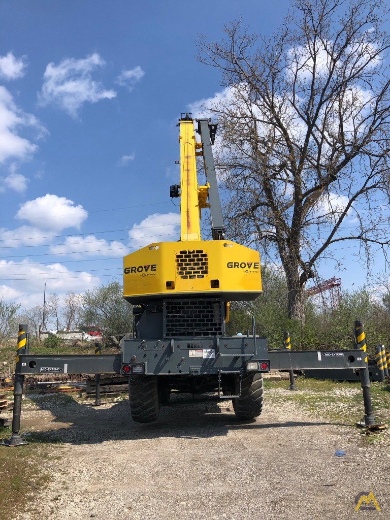 2014 Grove RT530E-2 30-Ton Rough Terrain Crane 13