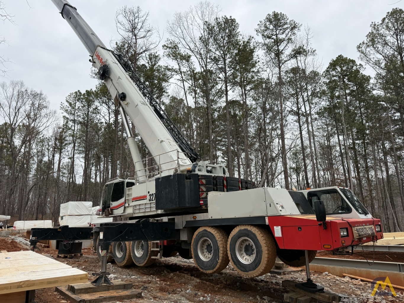 Link-Belt ATC-3275 All Terrain Mobile Crane 3