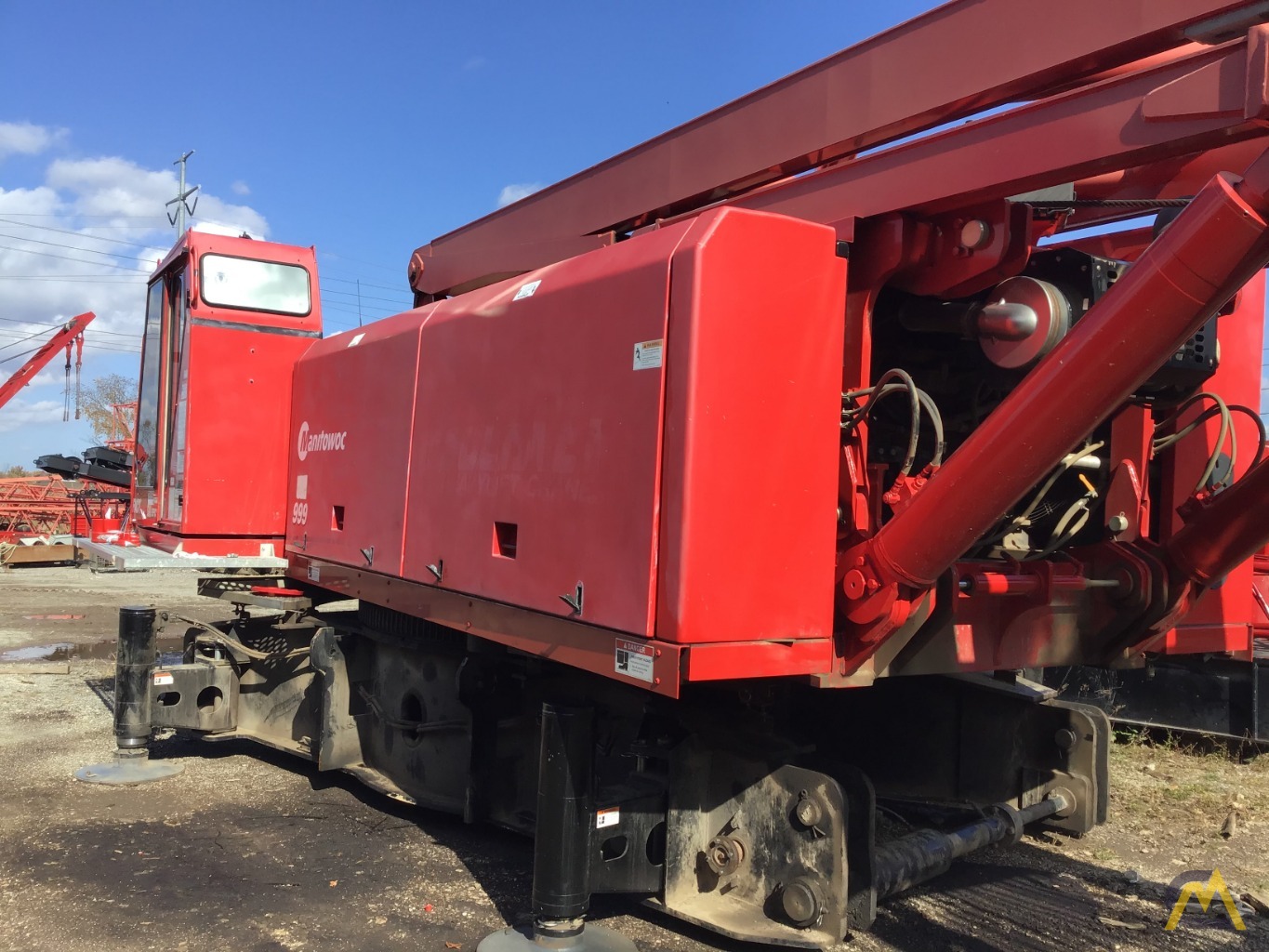 2014 Manitowoc 999 S3 275-Ton Lattive Boom Crawler Crane 1