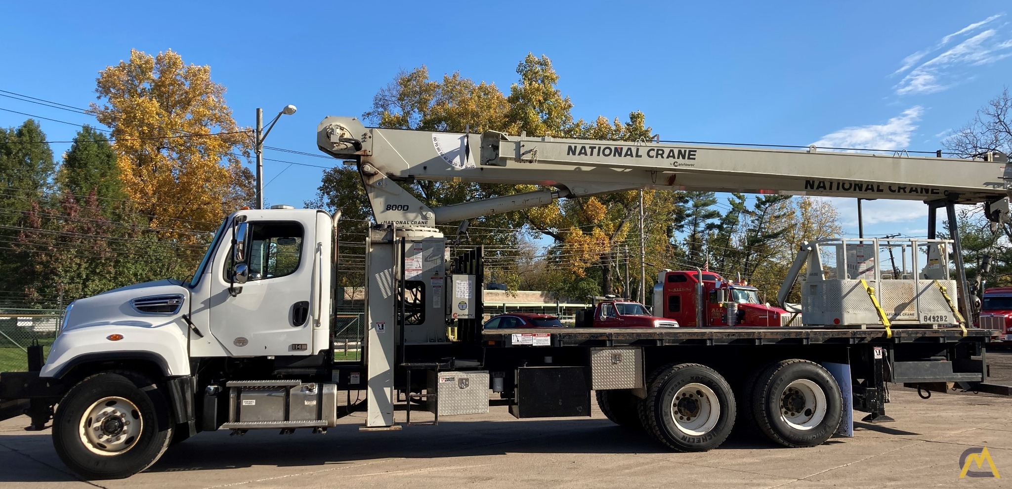 2014 National 8100D 23-Ton Boom Truck Crane 1