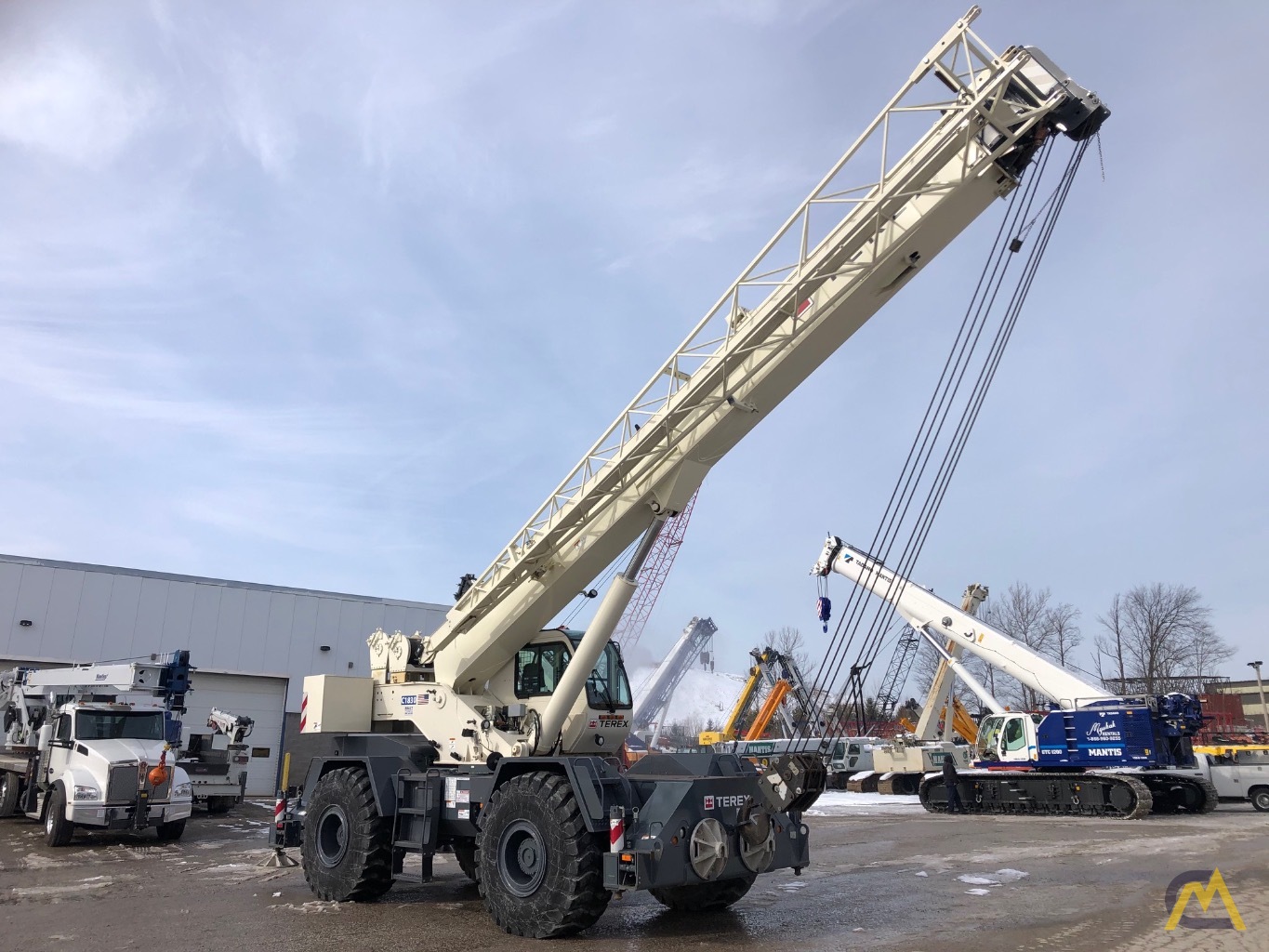 2014 Terex RT 555 55-Ton Rough Terrain Crane 4