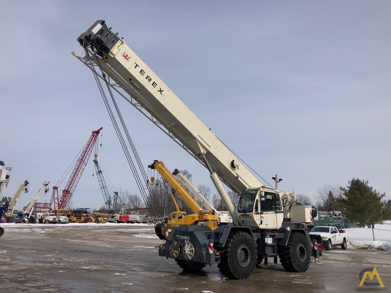 2014 Terex RT 555 55-Ton Rough Terrain Crane 1