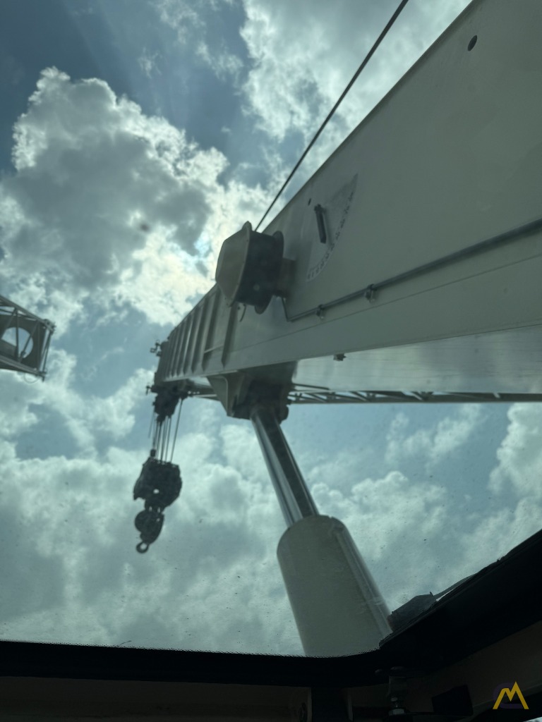 Terex RT 670 Rough Terrain Crane 7