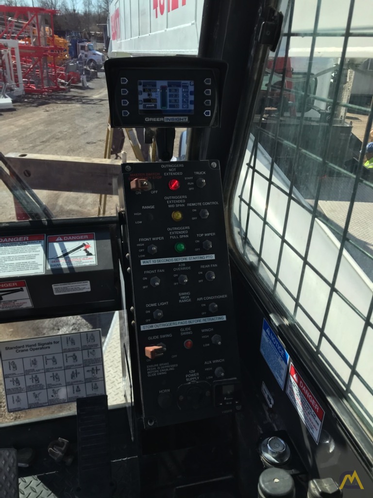 2015 Elliott 45127 45-Ton Boom Truck Crane 18