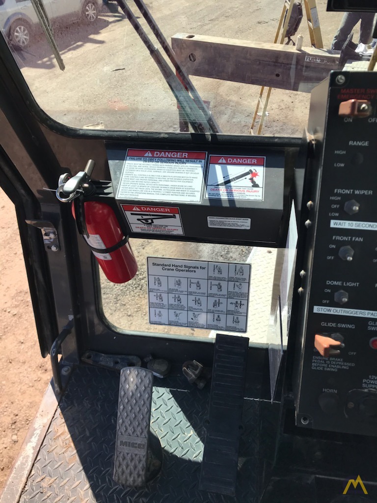 2015 Elliott 45127 45-Ton Boom Truck Crane 19