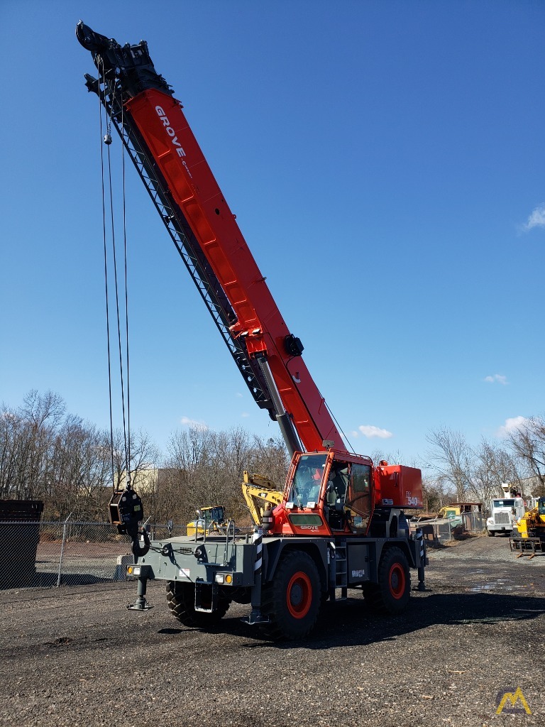 2015 Grove RT540E 40-Ton Rough Terrain Crane 3