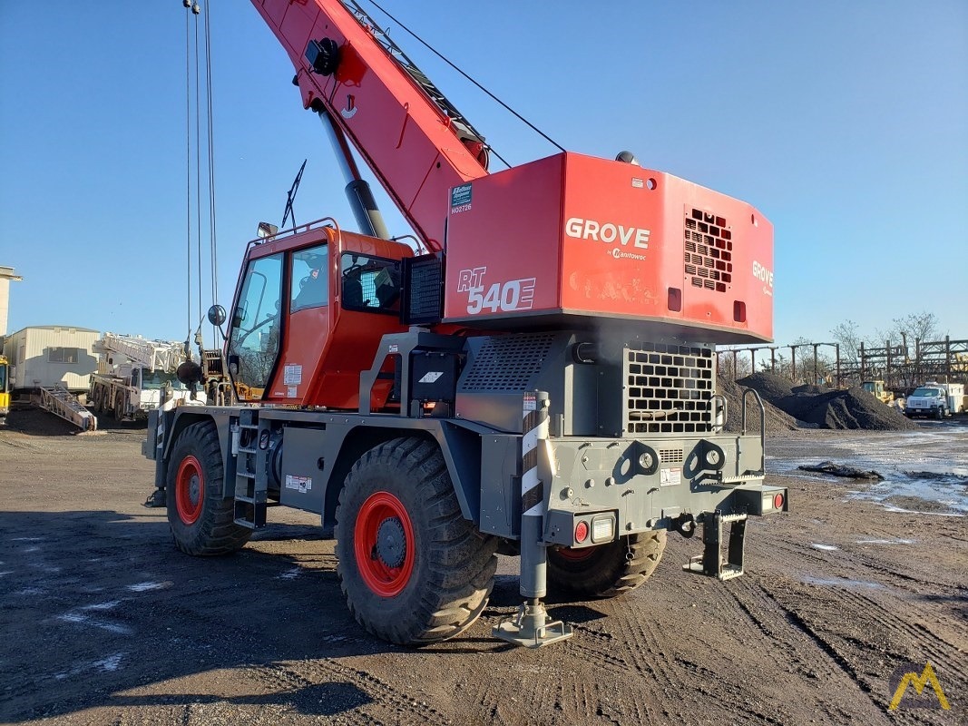 2015 Grove RT540E 40-Ton Rough Terrain Crane 5