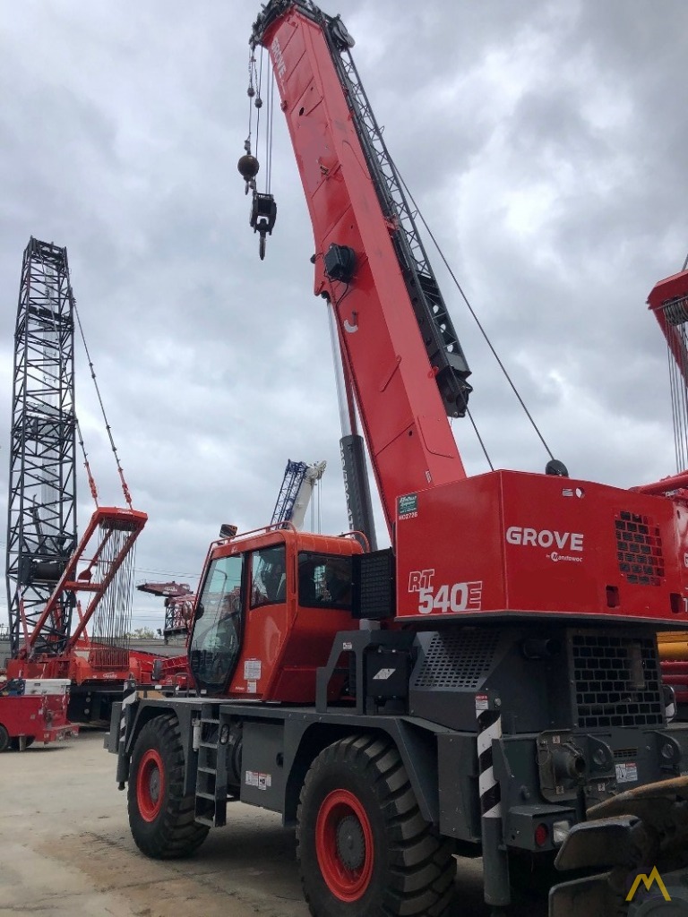 2015 Grove RT540E 40-Ton Rough Terrain Crane 4