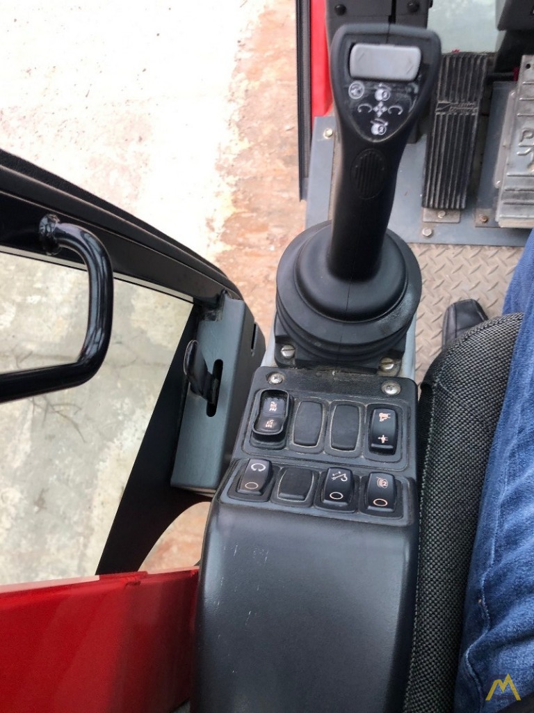 2015 Grove RT540E 40-Ton Rough Terrain Crane 14