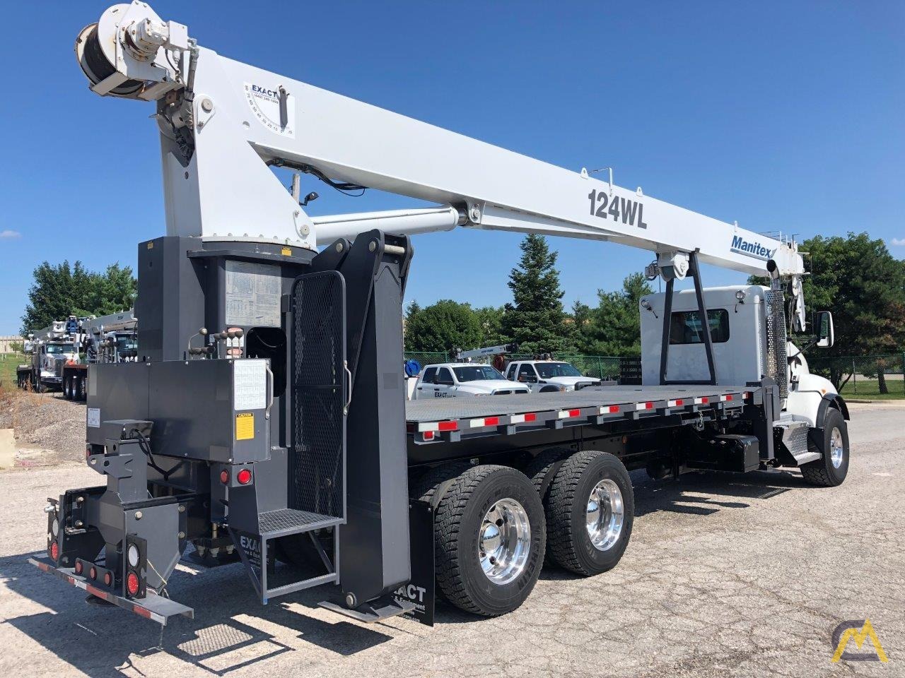 2015 Manitex 124WL 25-Ton Boom Truck Crane 2