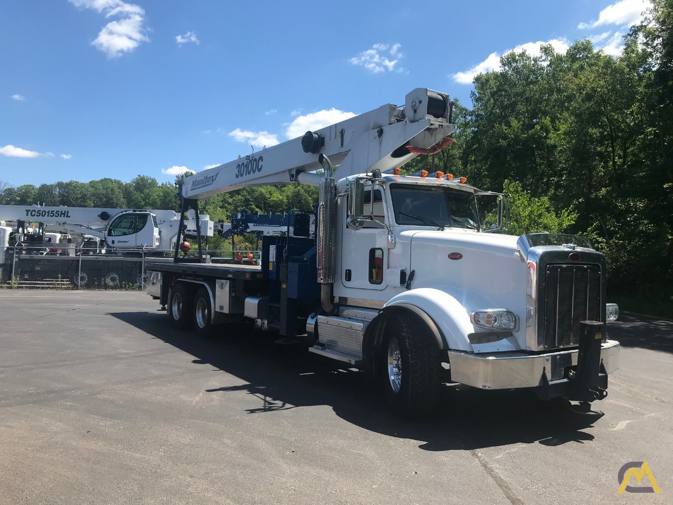 Manitex 30100C 30-Ton Boom Truck Crane 9