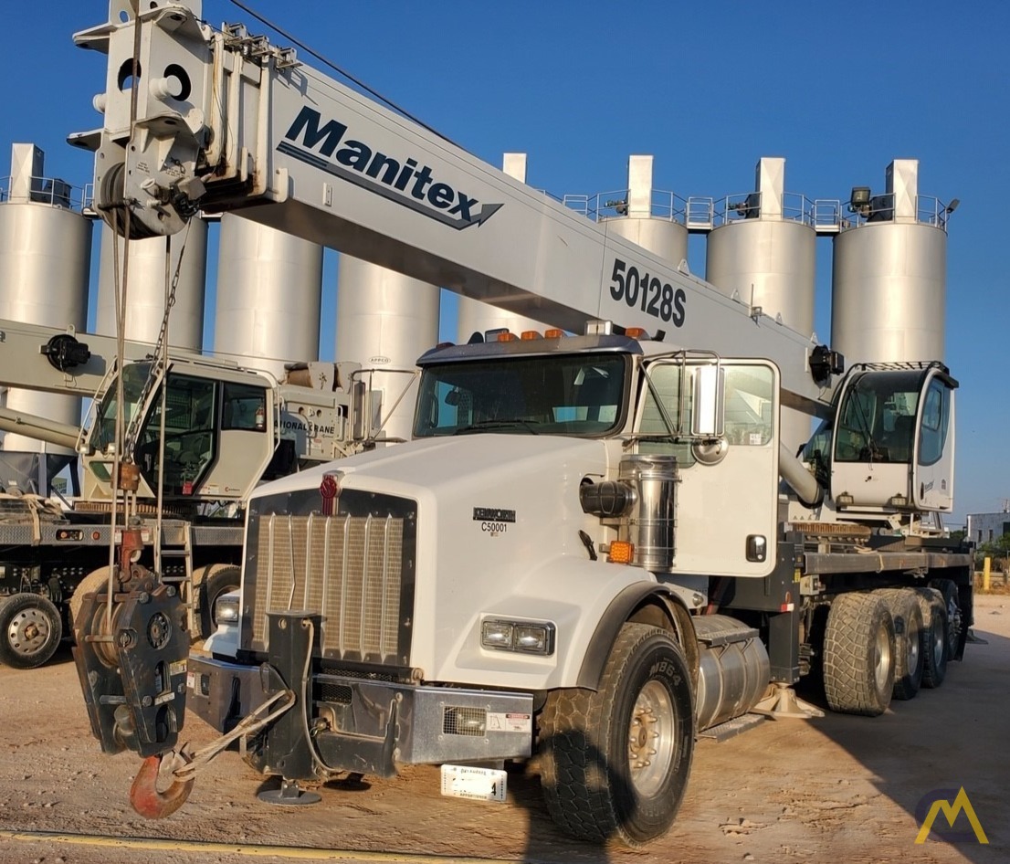 2015 Manitex 50128S 50-Ton Boom Truck Crane Mounted on Kenworth T-800 0