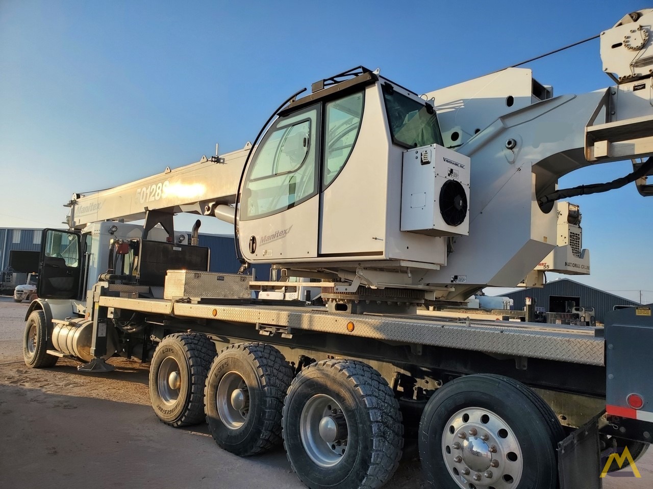 2015 Manitex 50128S 50-Ton Boom Truck Crane Mounted on Kenworth T-800 2