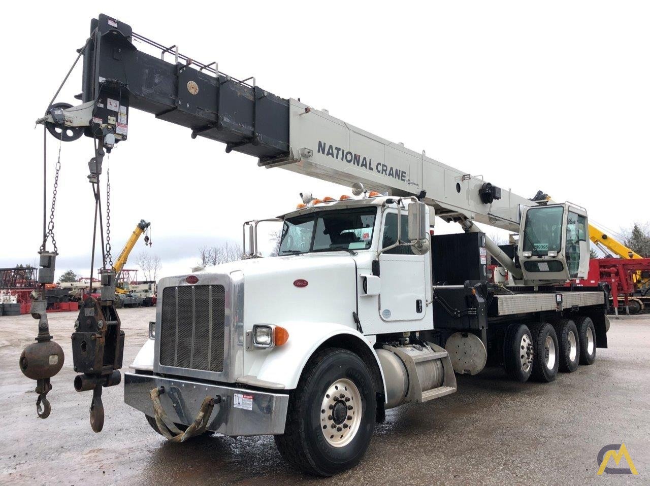 National NBT40-127 40-Ton Boom Truck Crane 5