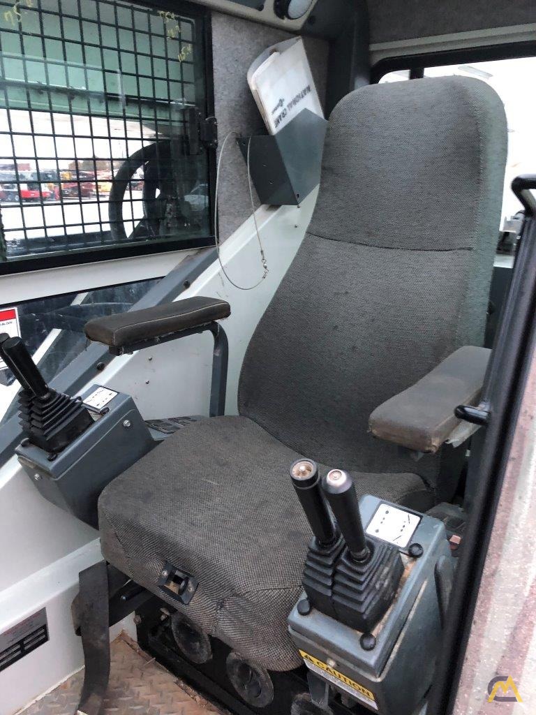 National NBT40-127 40-Ton Boom Truck Crane 1