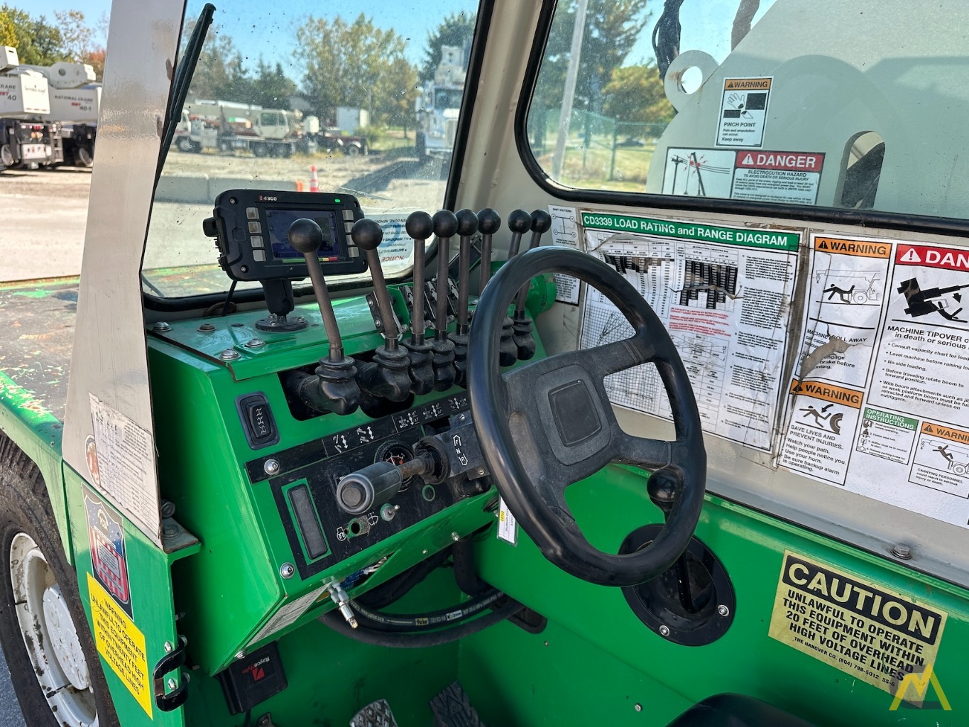 2015 Shuttlelift  CD3339 9-ton Industrial Carry Deck Crane 10