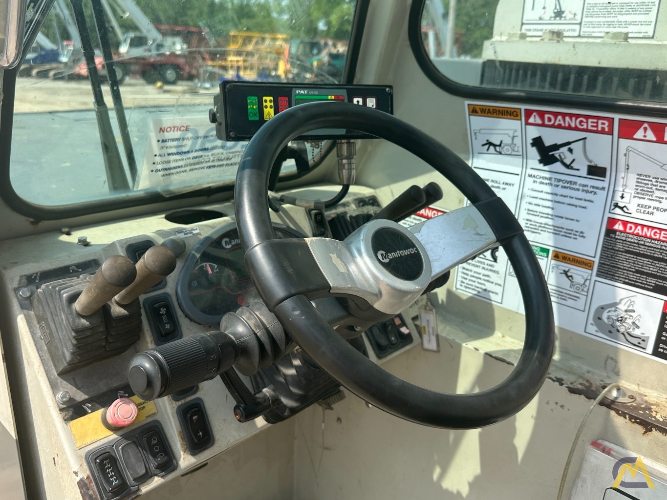 2015 SHUTTLELIFT CD5520 | 20 TON CARRY DECK CRANE 8