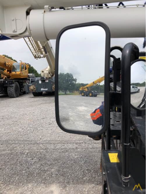 2015 Tadano GR-1000XL-3 100-Ton Rough Terrain Crane 12
