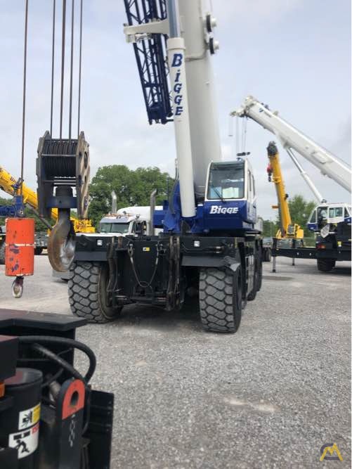 2015 Tadano GR-1000XL-3 100-Ton Rough Terrain Crane 20