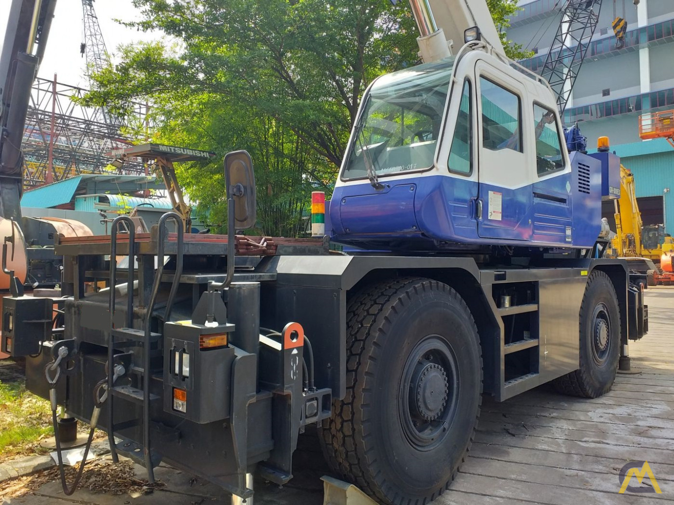 2015 Tadano GR-300EX 30 Ton Rough Terrain Crane For Sale