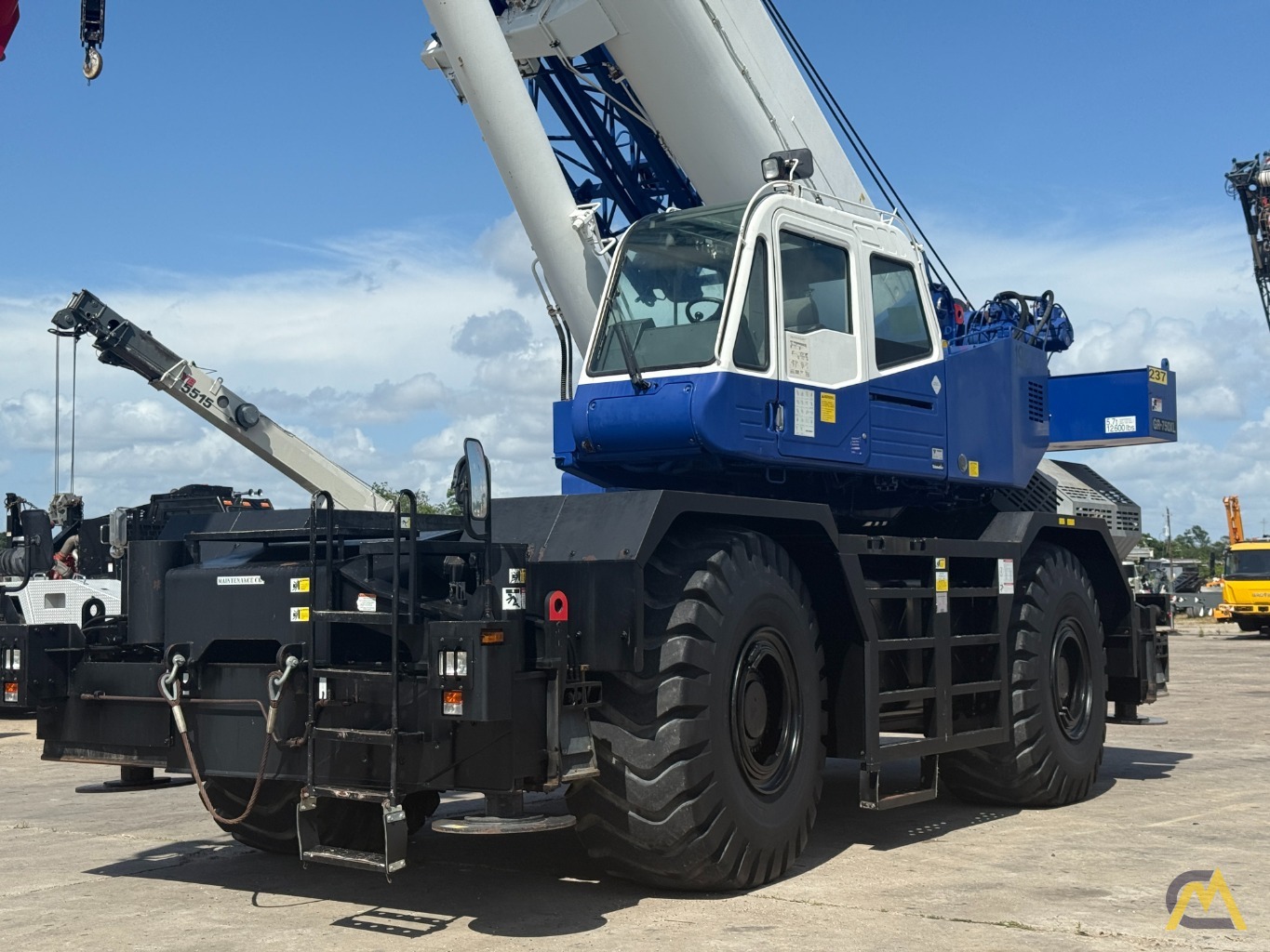 Tadano GR-750XL-3 Rough Terrain Crane 0