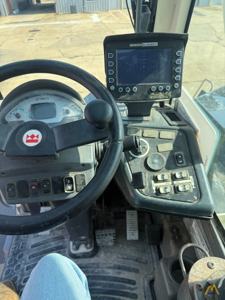 2015 Terex RT 780 Rough Terrain Crane  4