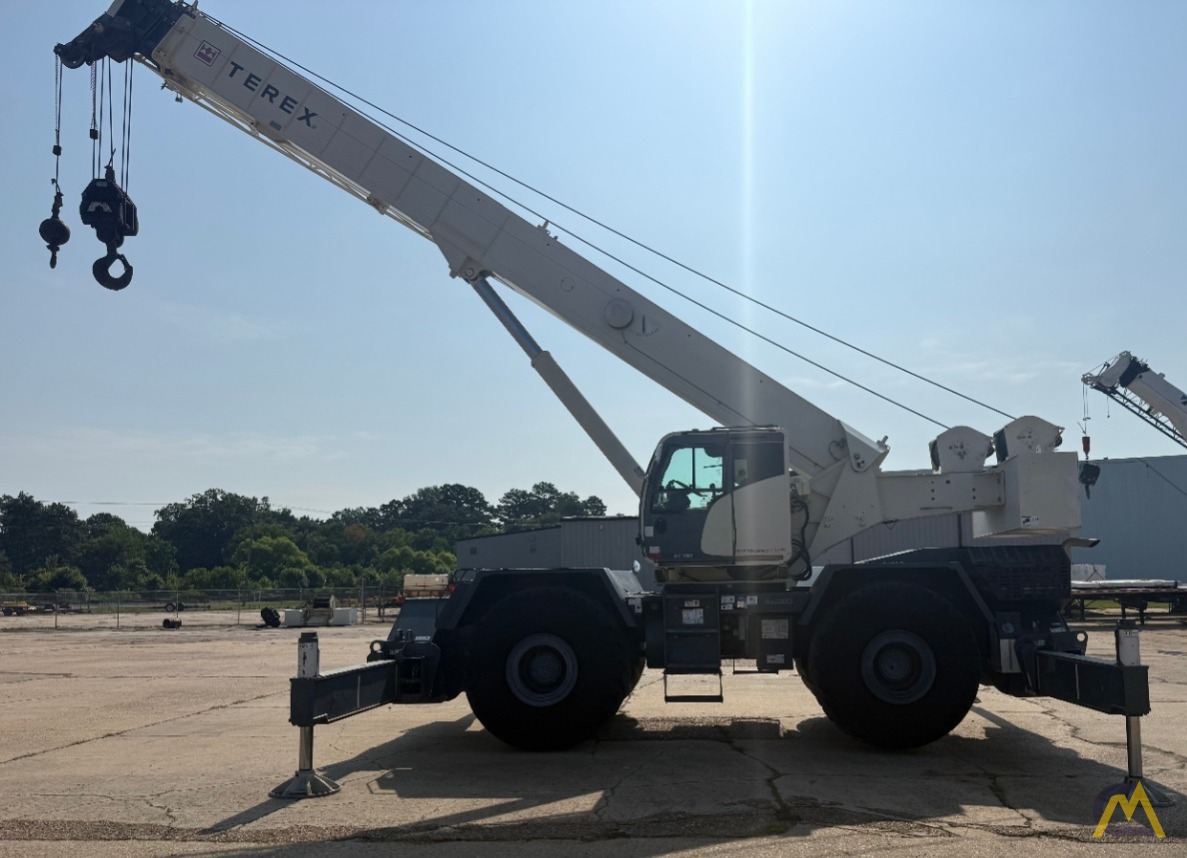 2015 Terex RT 780 Rough Terrain Crane  0