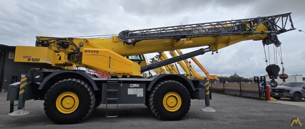 2016 Grove GRT8100 Rough Terrain Crane 3
