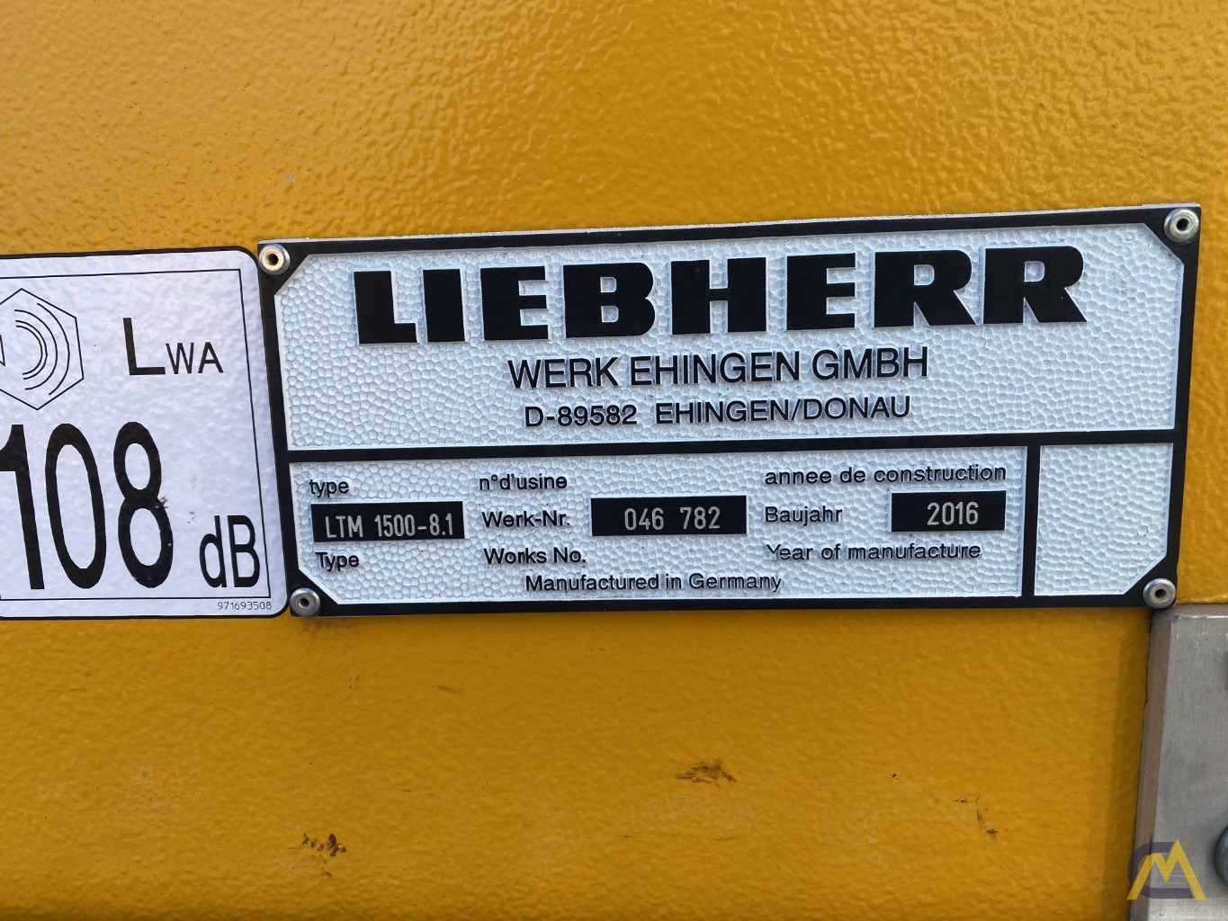 Liebherr LTM 1500-8.1 600-ton All Terrain Crane 11