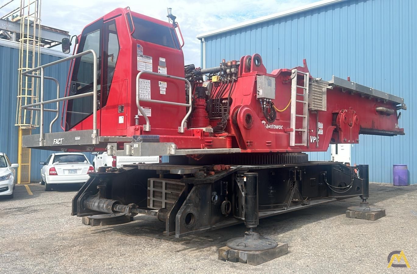 2016 MANITOWOC MLC-300 with VPC 2