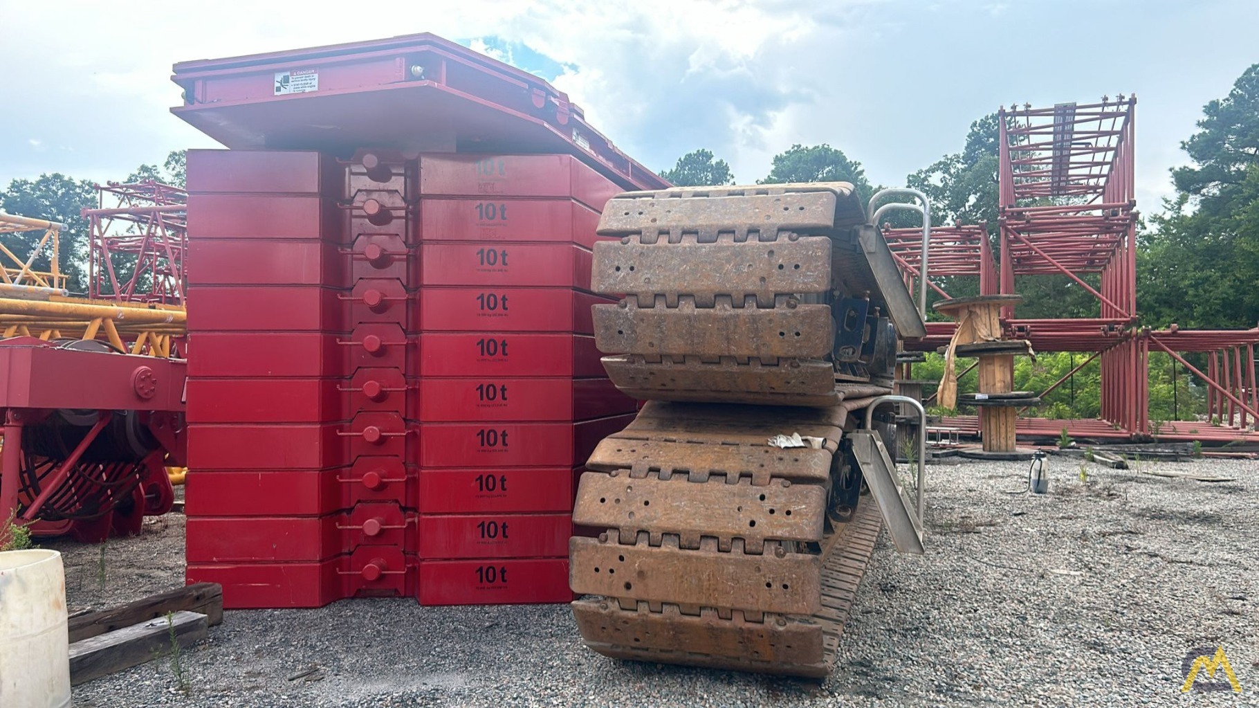 2016 MANITOWOC MLC-300 with VPC 4