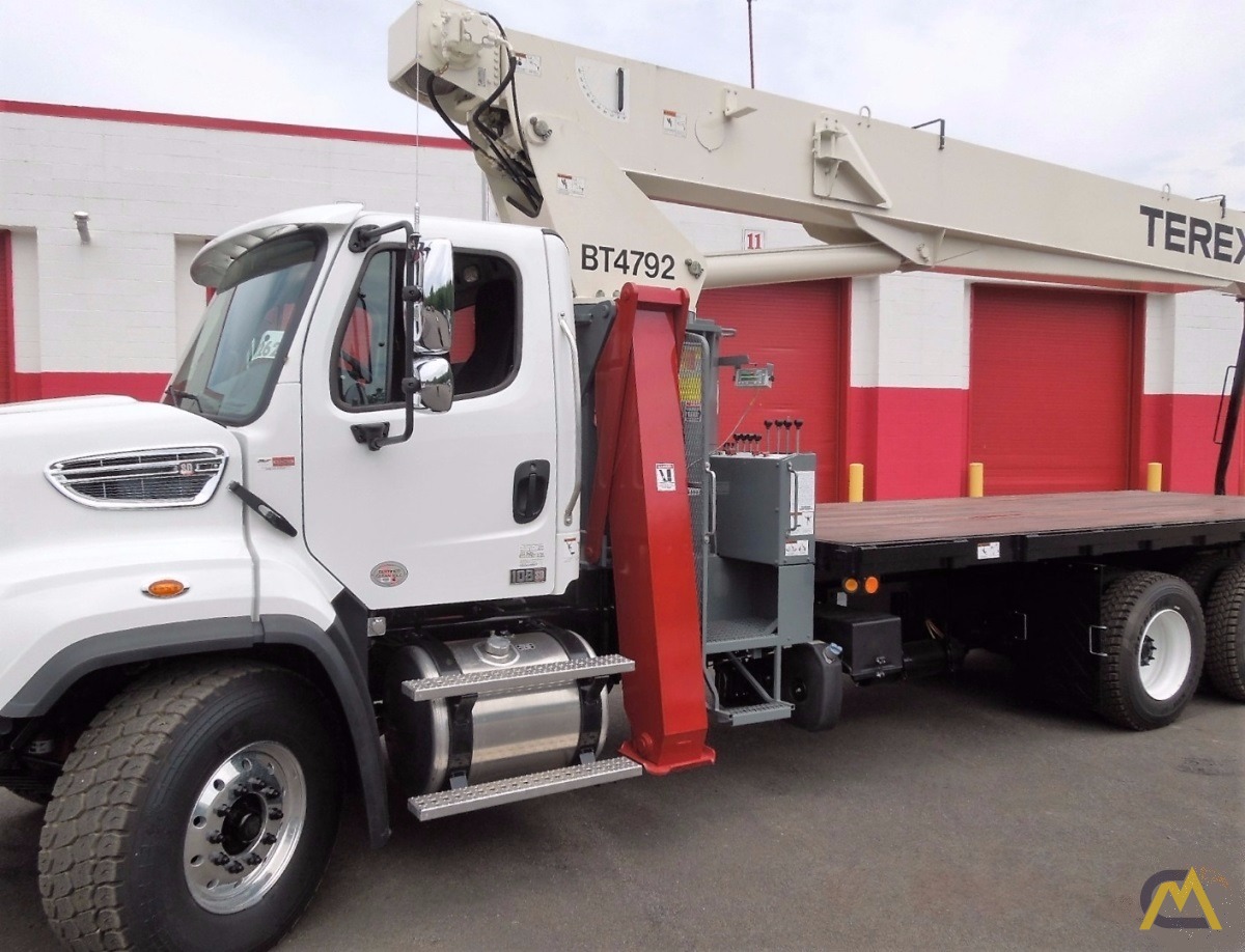 SOLD Terex BT 4792 Boom Truck Crane on Freightliner 108SD 2