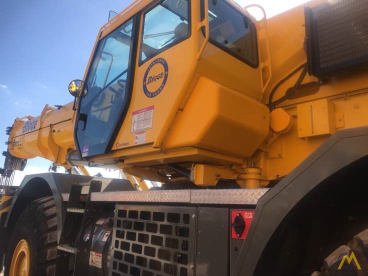 2017 Grove GRT8100 100-Ton Rough Terrain Crane 14