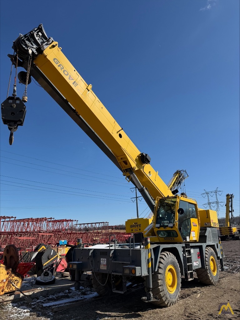 2017 Grove RT530E-2 30 Ton R/T Crane 0