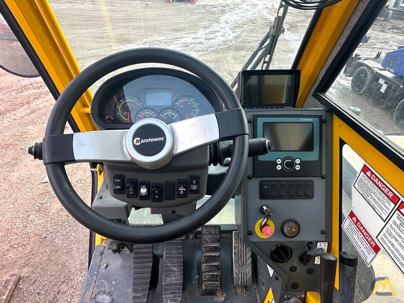 2017 GROVE RT770E ROUGH TERRAIN CRANE | 70-TON CRANE 9