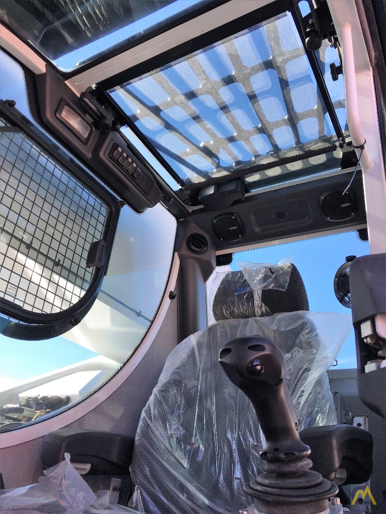 2017 MANITEX TC50128S 11