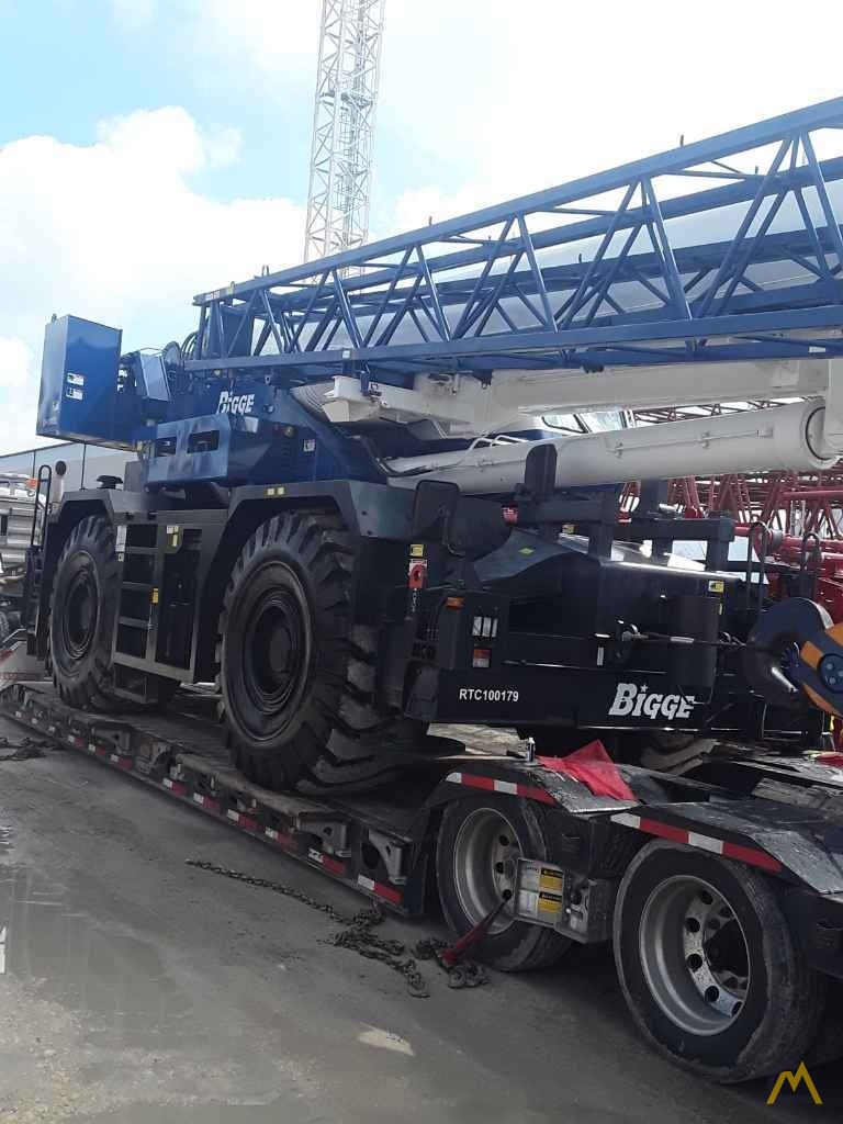2017 Tadano GR-1000XL-3 100-Ton Rough Terrain Crane 1