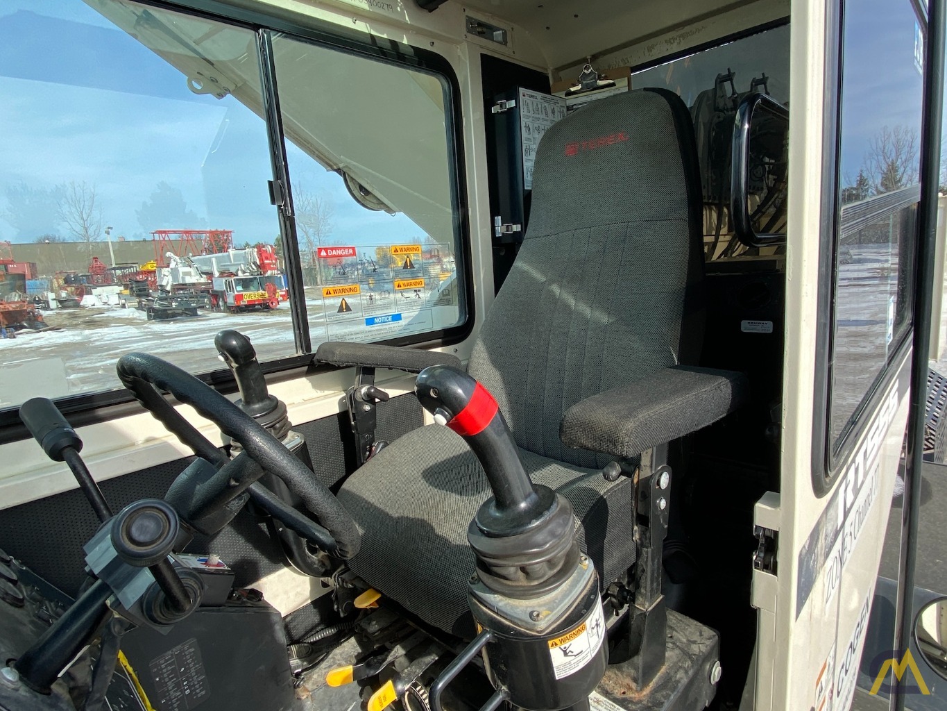 2017 Terex RT 555 Rough Terrain Crane 8