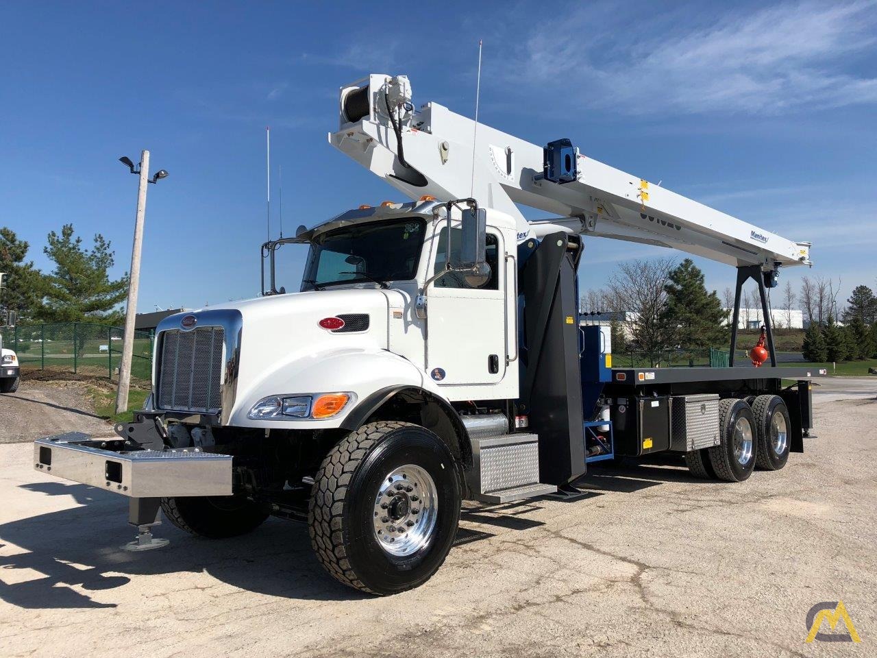 Manitex 30102C 30-ton Boom Truck Crane 1