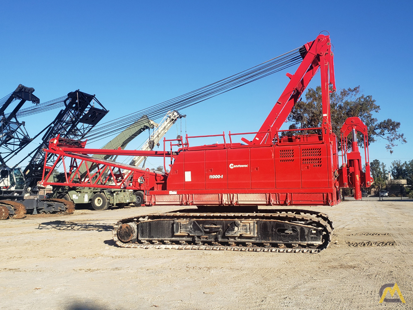 2018 Manitowoc 11000-1 110-Ton Lattice Boom Crawler Crane 5