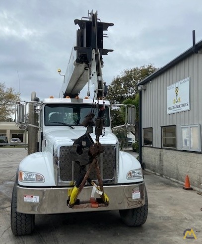 2018 National 9125A 26-Ton Boom Truck Crane 2