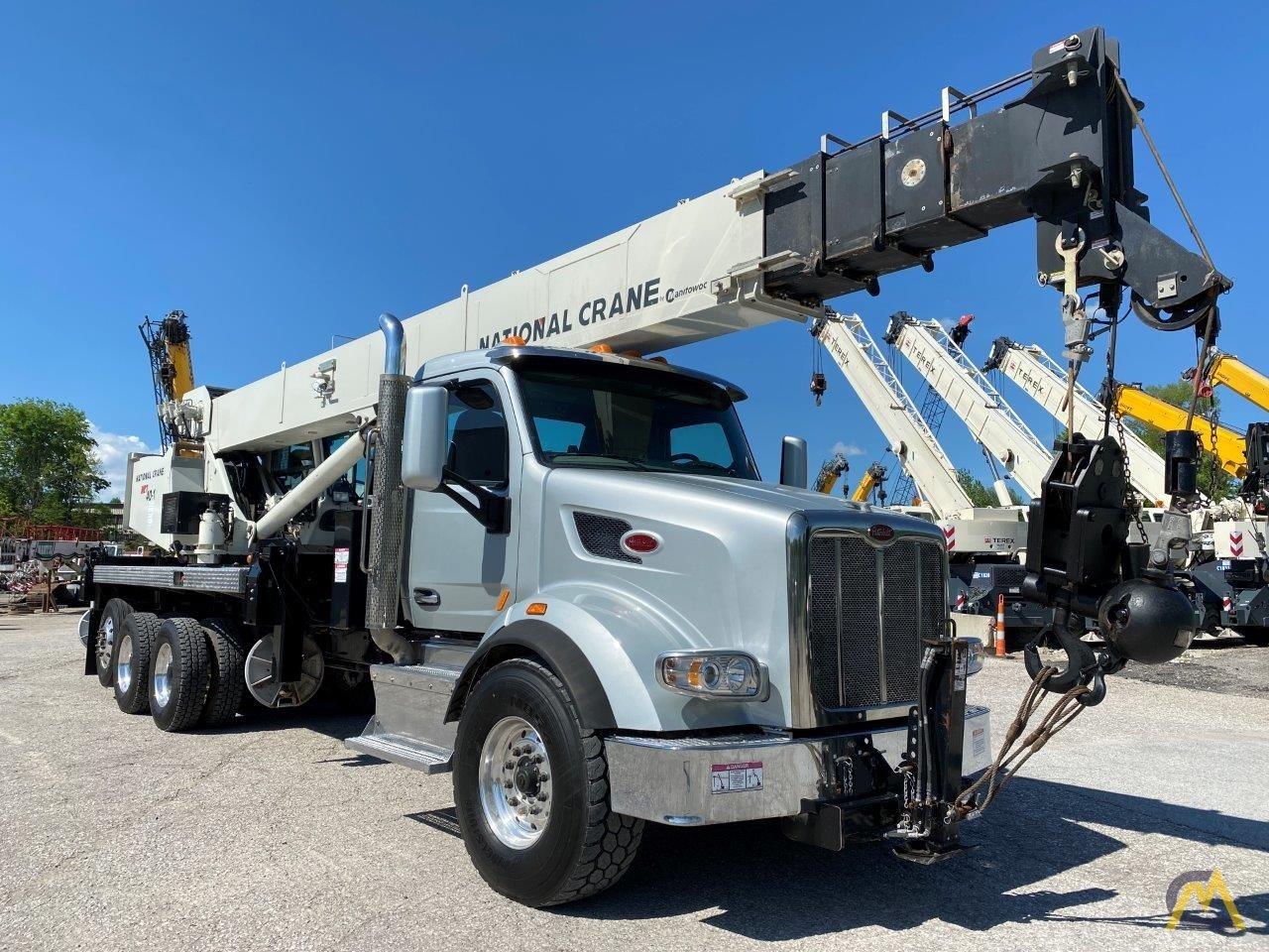 2018 National NBT40-1 40-Ton Boom Truck Crane 1