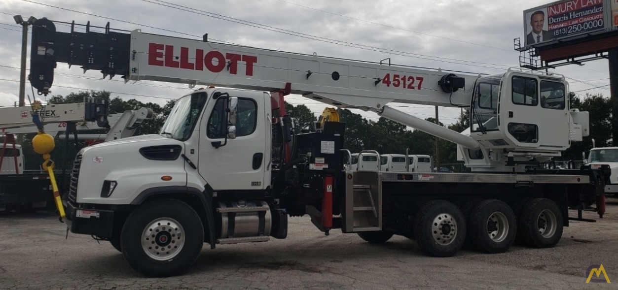 2019 Elliott 45127R 45-Ton Boom Truck Crane on a 2019 Freightliner 114SD 0