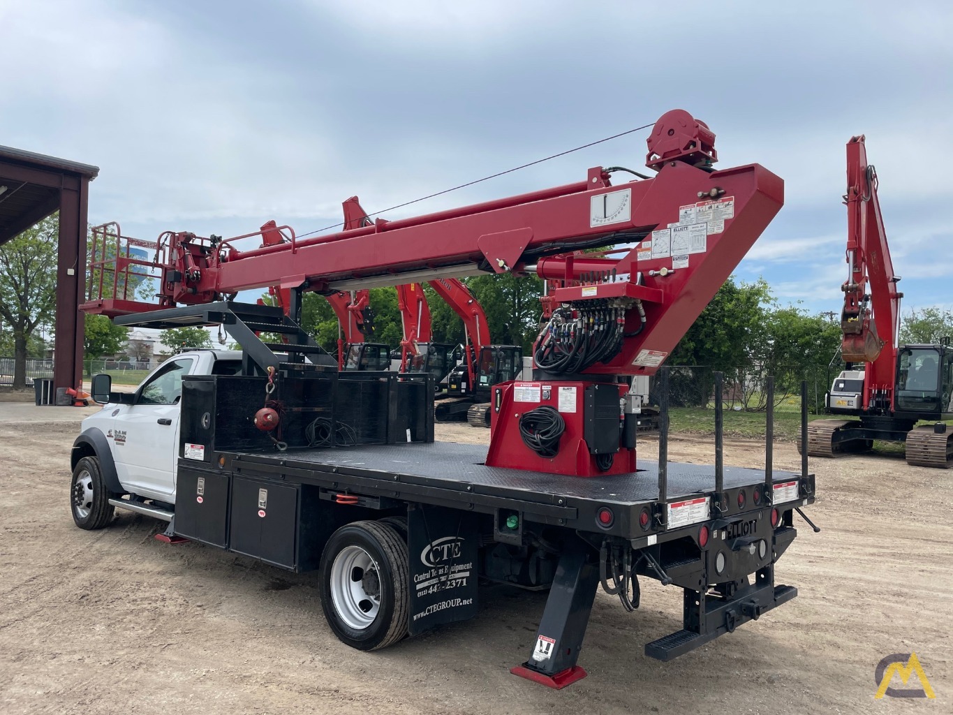 2019 Elliott M43R Aerial Bucket Truck 2