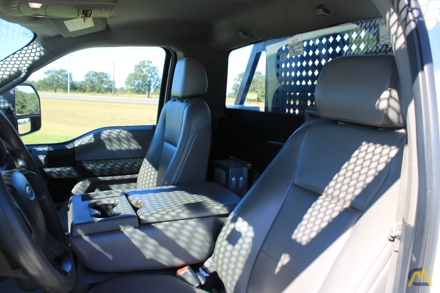 2019 Ford F-550 Flatbed / Altec AT37G 10