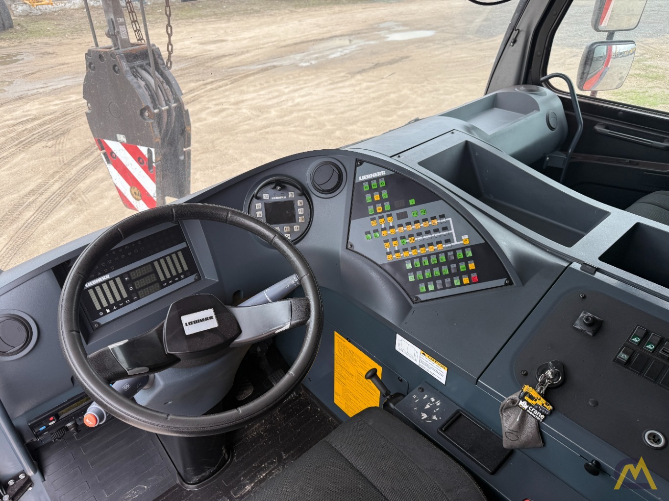 Liebherr LTM 1090-4.2 All Terrain Crane 18