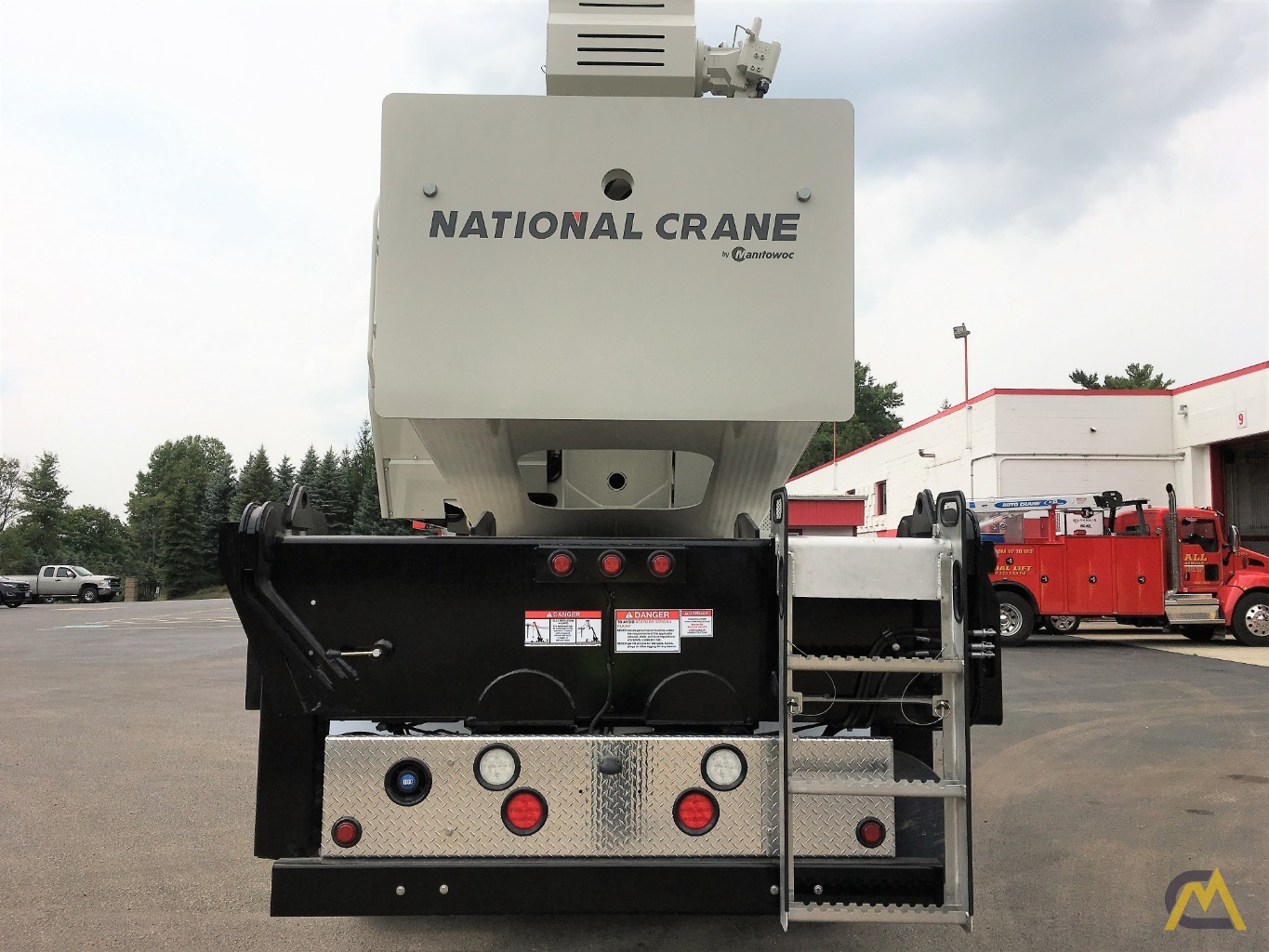 2019 National NBT40142-1 40-Ton Boom Truck Crane 13