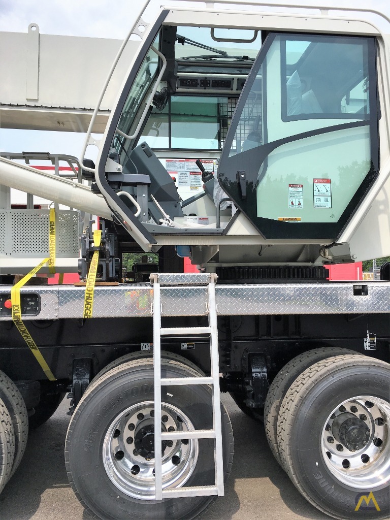2019 National NBT40142-1 40-Ton Boom Truck Crane 9