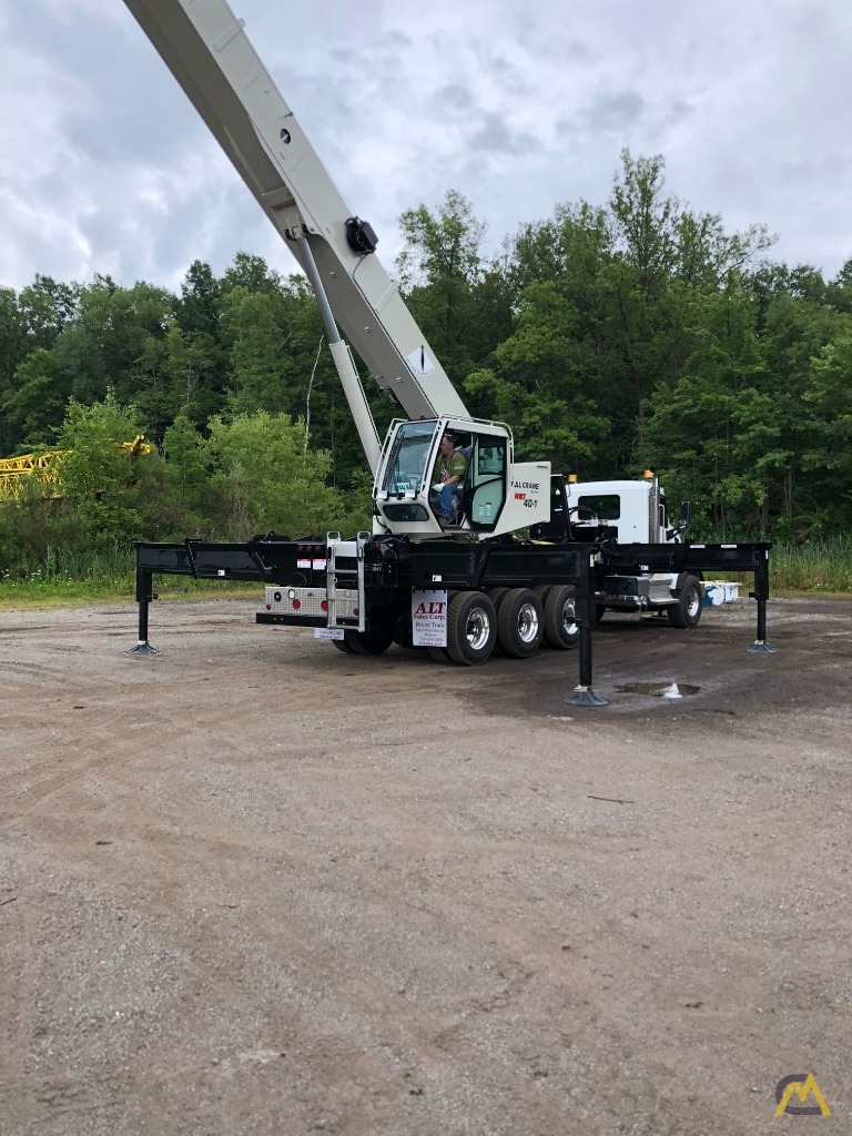 2019 National NBT40142-1 40-Ton Boom Truck Crane 15