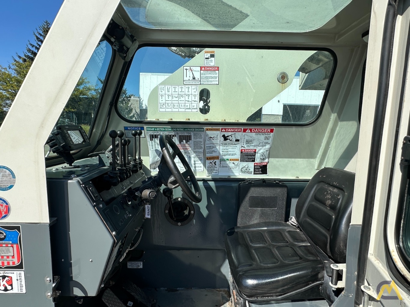 2019 SHUTTLELIFT CD5540F | 15-TON CARRY DECK CRANE 11